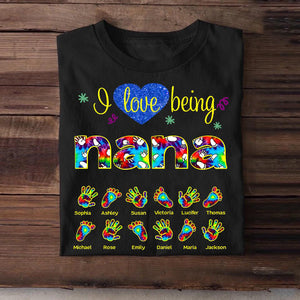 Personalized I Love Being Nana Grandma Title Hand Foot Kid Name T-Shirt