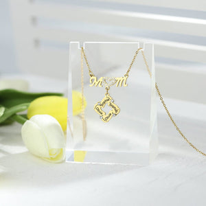 Mother's Day Gift Personalized Diamond Mom Necklace With Crystal Baby Feet