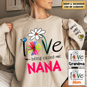 Personalized Grandma Mom Love Bee Flower Sweatshirt