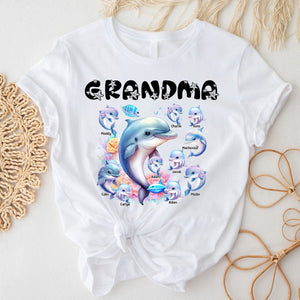 Personalized Grandma Dolphin with Kid Names Pure Cotton T-Shirt